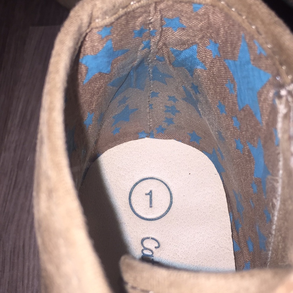 Brown Cat & Jack kids boots - Picture 2 of 5